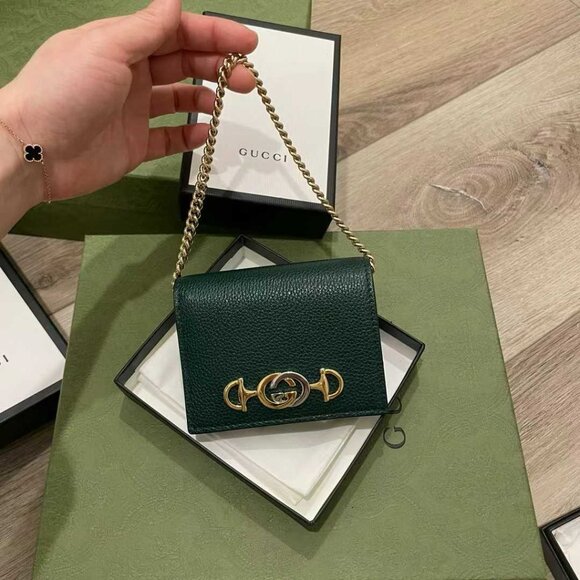 NIB Authentic GUCCI Leather Zumi Chain Wallet DARK GREEN - Picture 1 of 3